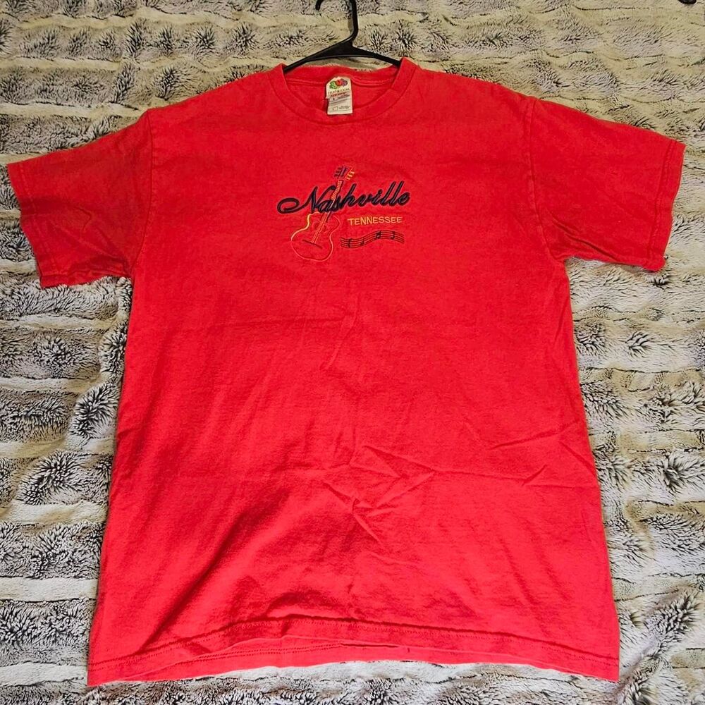 Fruit-of-the-loom Men's Red T-shirt